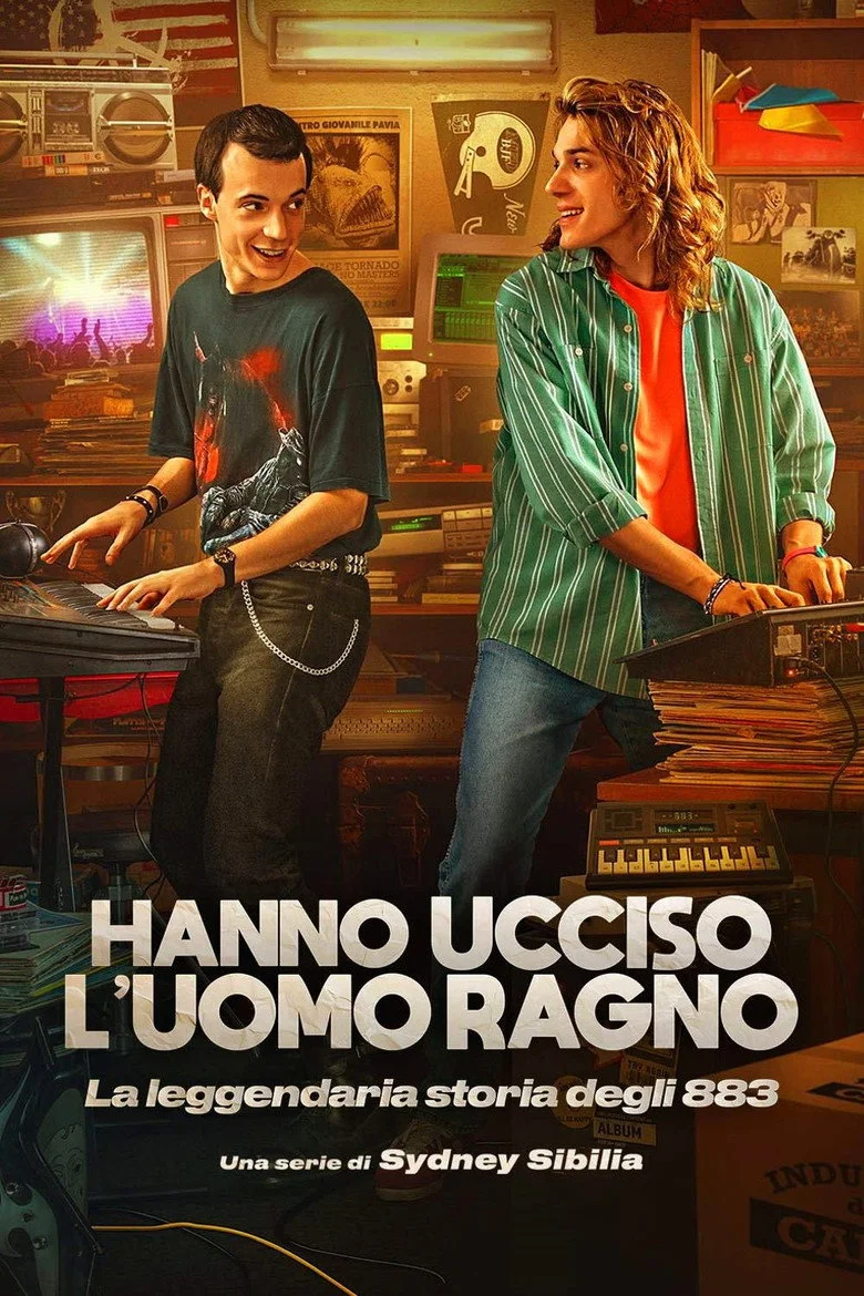 Hanno ucciso l'Uomo Ragno: la serie sugli 883, trama, cast e la stagione 2 in arrivo su Sky